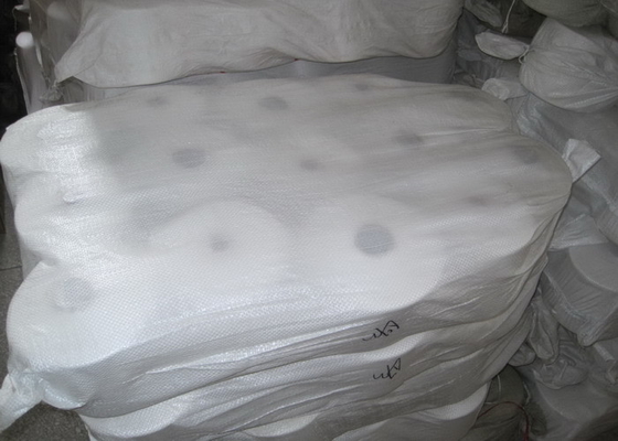 Dyeing 100% 60s Polyester Sewing Yarn For Sewing Thread