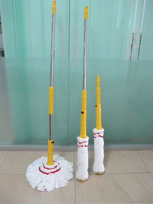 Schlang sauberer Torsions-Mopp ultra- weiches Polyester Microfiber Ende mit SchwenkerEndstöpsel